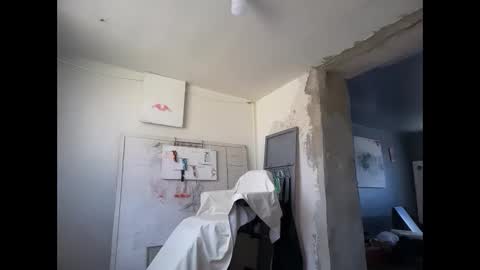 Snapshot of thematryoshka chatting on 12, 11, 2025 Lucy Lucy online show from 12, 11, 2025