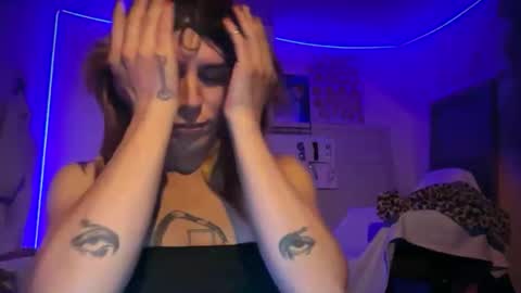 Snapshot of thematryoshka chatting on 22, 12, 2025 Lucy Lucy online show from 22, 12, 2025