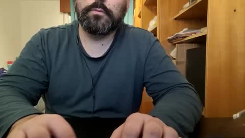 Snapshot of themoontiger chatting on 15, 12, 2025 themoontiger online show from 15, 12, 2025