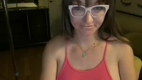 Snapshot of themrsnelson chatting on 17, 10, 2025 Cach Nelson online show from 17, 10, 2025