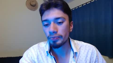 Snapshot of theo_stone04 chatting on 13, 11, 2025 Theo online show from 13, 11, 2025