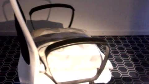 Snapshot of theofficeguy_89 chatting on 18, 2, 2026 theofficeguy_89 online show from 18, 2, 2026