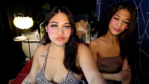 Snapshot of theonly_chin chatting on 17, 2, 2026 FRANCINE online show from 17, 2, 2026