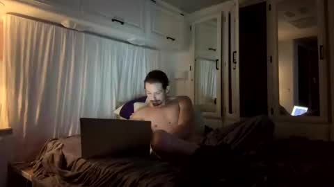 Snapshot of theonlyboi43ver chatting on 18, 10, 2025 theonlyboi43ver online show from 18, 10, 2025
