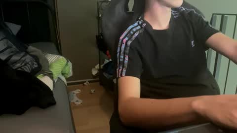 theothede19cm online show from 28, 10, 2025