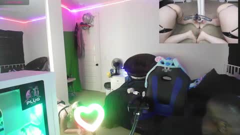 The Plug Love  Friends online show from 19, 9, 2025