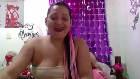 bella saritta online show from 8, 10, 2025