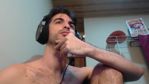 Santiago Enrique online show from 9, 12, 2024