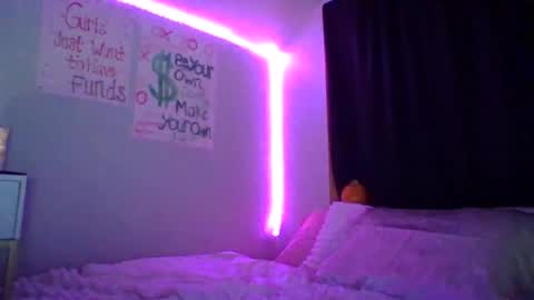 Snapshot of therealbabygofficial chatting on 1, 11, 2025 therealbabygofficial online show from 1, 11, 2025