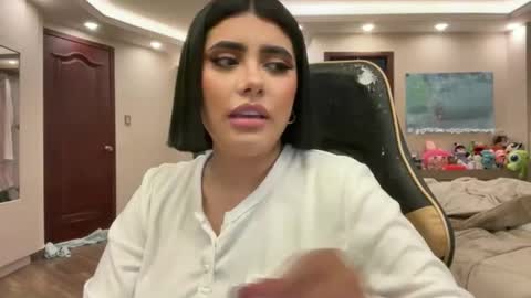 Snapshot of therealcamilabaddie chatting on 21, 12, 2025 therealcamilabaddie online show from 21, 12, 2025