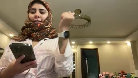 Snapshot of therealcamilabaddie chatting on 2, 3, 2026 therealcamilabaddie online show from 2, 3, 2026