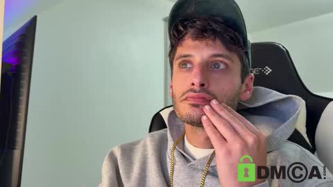 Snapshot of therealdylansdick chatting on 8, 11, 2025 therealdylansdick online show from 8, 11, 2025