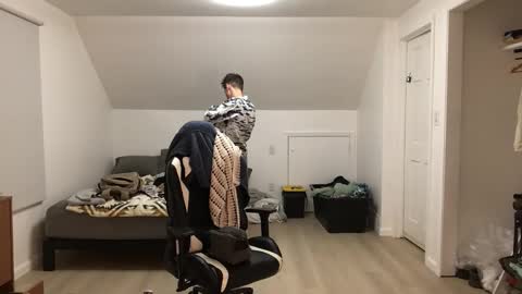 Snapshot of therealdylansdick chatting on 2, 12, 2025 therealdylansdick online show from 2, 12, 2025