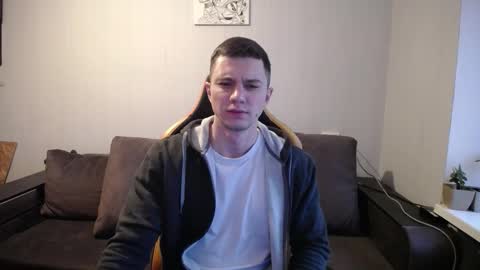 Snapshot of theroadtomars chatting on 2, 12, 2025 Nick online show from 2, 12, 2025