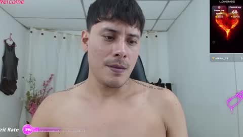 Snapshot of therockalejandro chatting on 11, 11, 2025 therockalejandro online show from 11, 11, 2025