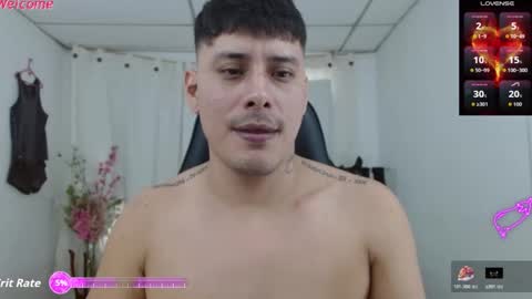 Snapshot of therockalejandro chatting on 14, 11, 2025 therockalejandro online show from 14, 11, 2025