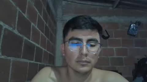 Theron Devereaux online show from 28, 4, 2026
