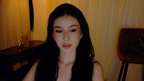 Snapshot of therose_mar chatting on 14, 10, 2025 Mar online show from 14, 10, 2025