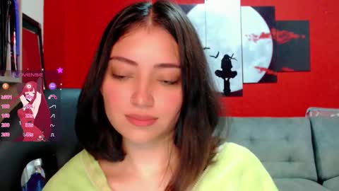 Snapshot of thesweethari chatting on 1, 3, 2025 I dont do real meetings My bio online show from 1, 3, 2025