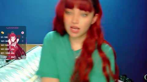 Snapshot of thesweethari chatting on 20, 11, 2025 I dont do real meetings My bio online show from 20, 11, 2025