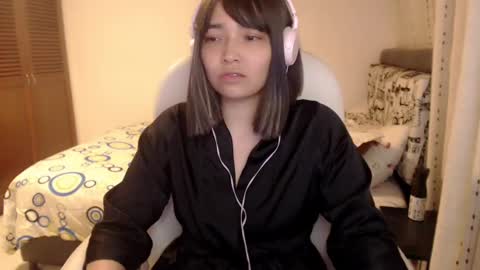 Snapshot of thetalkingbutt chatting on 24, 2, 2025 Mai online show from 24, 2, 2025