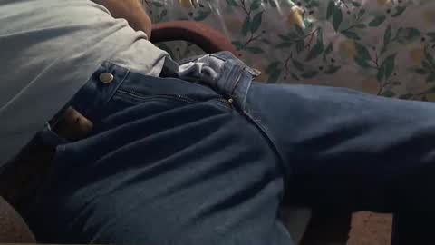 Snapshot of thetnguy chatting on 28, 11, 2025 thetnguy online show from 28, 11, 2025