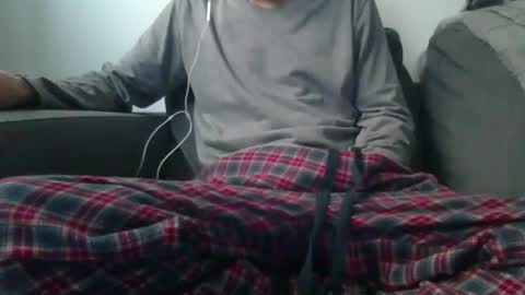 Scarf guy online show from 1, 4, 2026