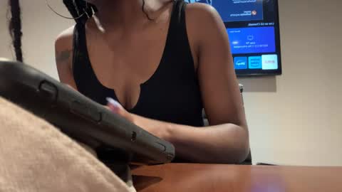 Sapphire the Vixen online show from 15, 4, 2026