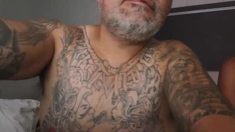 Snapshot of thgyuwnt2 chatting on 23, 9, 2025 EslosLushes online show from 23, 9, 2025