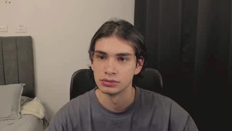 Snapshot of thiaan__ chatting on 24, 12, 2024 thiaan__ online show from 24, 12, 2024