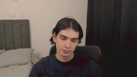 Snapshot of thiaan__ chatting on 26, 12, 2024 thiaan__ online show from 26, 12, 2024