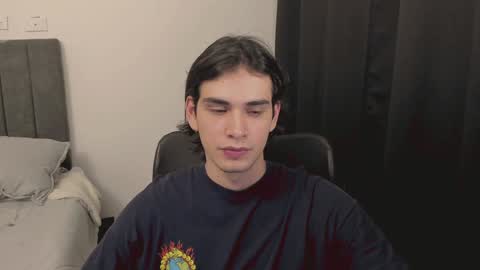 Snapshot of thiaan__ chatting on 29, 12, 2024 thiaan__ online show from 29, 12, 2024