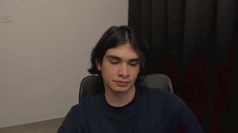 Snapshot of thiaan__ chatting on 18, 2, 2025 thiaan__ online show from 18, 2, 2025