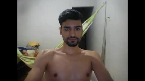 Snapshot of thiago22bk chatting on 4, 12, 2025 thiago22bk online show from 4, 12, 2025