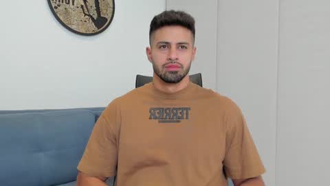Snapshot of thiago_driussi chatting on 10, 12, 2024 thiago_driussi online show from 10, 12, 2024