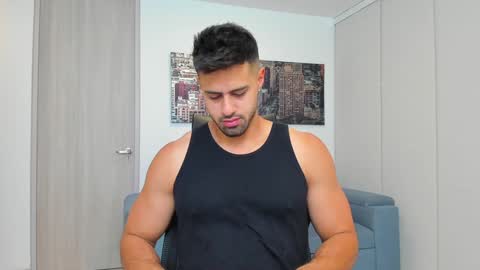Snapshot of thiago_driussi chatting on 15, 1, 2025 thiago_driussi online show from 15, 1, 2025