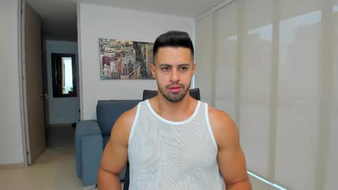 Snapshot of thiago_driussi chatting on 9, 2, 2025 thiago_driussi online show from 9, 2, 2025