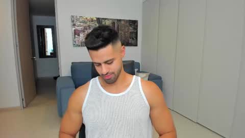Snapshot of thiago_driussi chatting on 11, 2, 2025 thiago_driussi online show from 11, 2, 2025