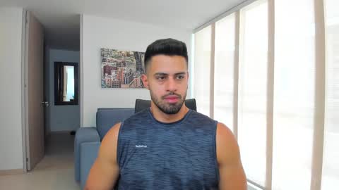 Snapshot of thiago_driussi chatting on 2, 3, 2025 thiago_driussi online show from 2, 3, 2025