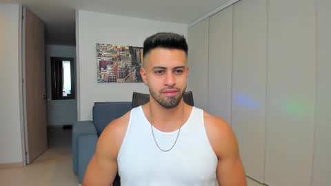Snapshot of thiago_driussi chatting on 6, 3, 2025 thiago_driussi online show from 6, 3, 2025