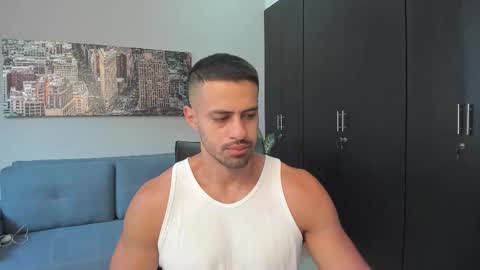 Snapshot of thiago_driussi chatting on 10, 9, 2025 thiago_driussi online show from 10, 9, 2025