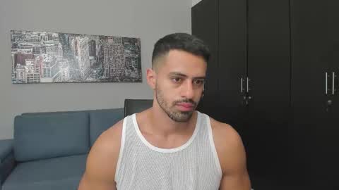 Snapshot of thiago_driussi chatting on 9, 10, 2025 thiago_driussi online show from 9, 10, 2025
