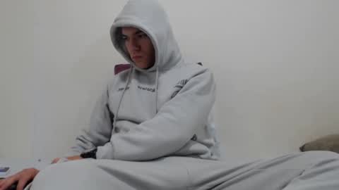 Snapshot of thiago_hot_boy chatting on 7, 1, 2025 Thiago independent model online show from 7, 1, 2025