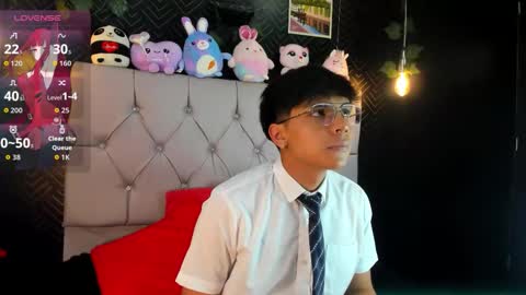 Snapshot of thiago_kozak chatting on 24, 9, 2025 thiago online show from 24, 9, 2025