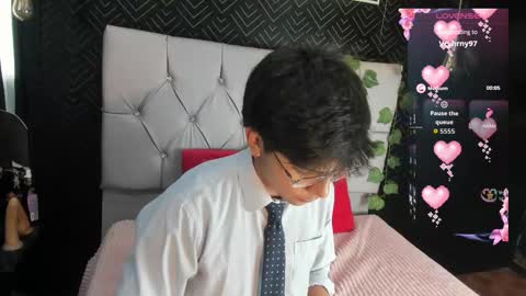 Snapshot of thiago_kozak chatting on 14, 10, 2025 thiago online show from 14, 10, 2025