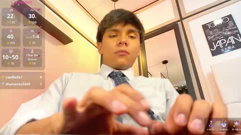 Snapshot of thiago_kozak chatting on 5, 11, 2025 thiago online show from 5, 11, 2025