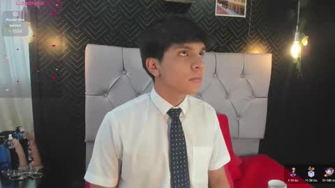 Snapshot of thiago_kozak chatting on 8, 11, 2025 thiago online show from 8, 11, 2025