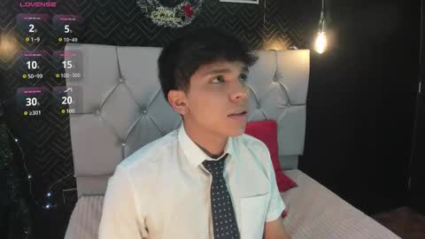 Snapshot of thiago_kozak chatting on 27, 11, 2025 thiago online show from 27, 11, 2025