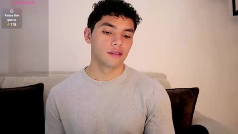 Just Thiago  online show from 28, 2, 2025