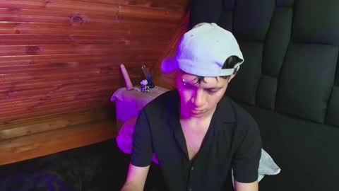 thiago_n_sam online show from 17, 10, 2025